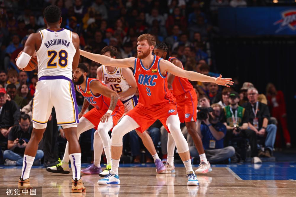 守反击中保 守反击中保