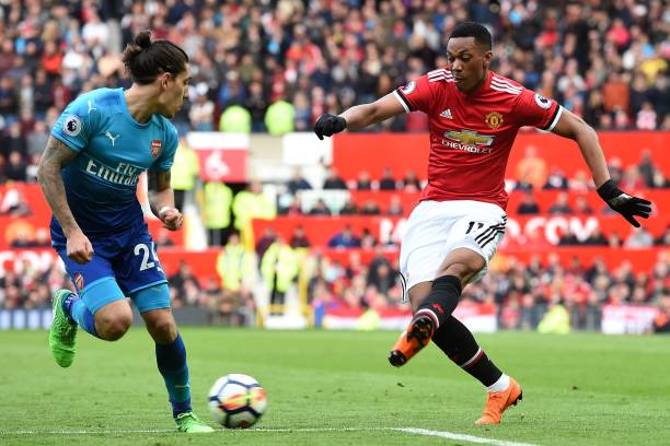 高球队在战 高球队在战